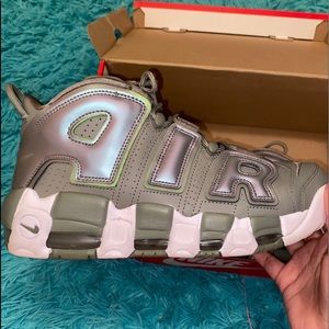 Nike Uptempo